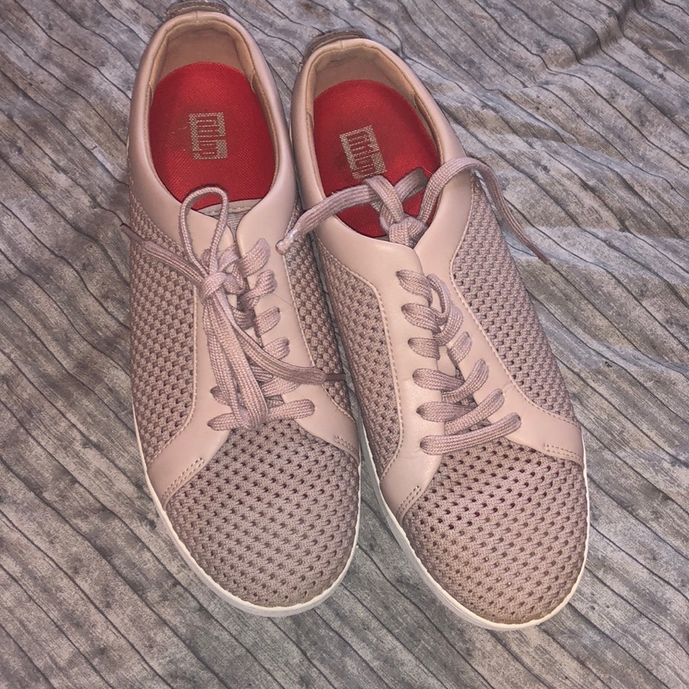 Fitflop Light Pink Sneakers Size 9